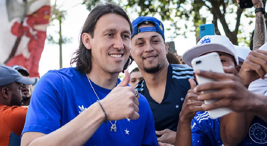 Cássio é registrado pelo Cruzeiro e pode estrear contra o Red Bull Bragantino