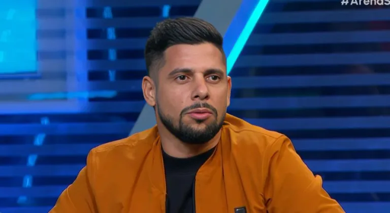 Cicinho não descarta rebaixamento de time no Brasileirão: “Risco”