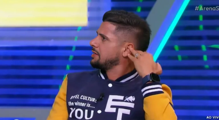 Cicinho sinaliza possível rebaixado no Brasileirão: “Muitíssimo risco”