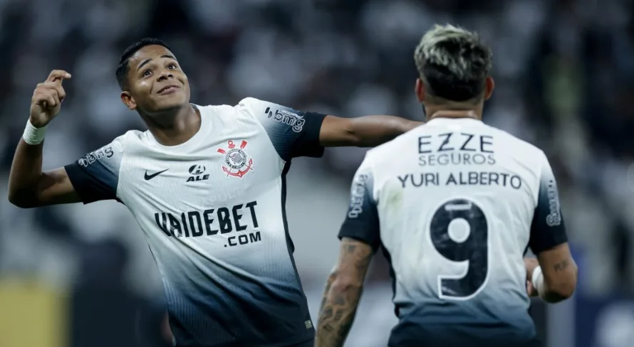 Nicola revela bastidores de possível venda de jogador do Corinthians ao Fenerbahçe