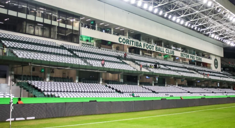 Coritiba enfrenta Mirassol para espantar a crise na Série B