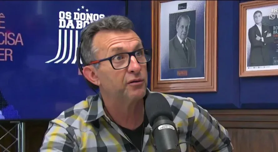 Craque Neto aponta meia diferenciado no Brasileirão: “Excepcional”