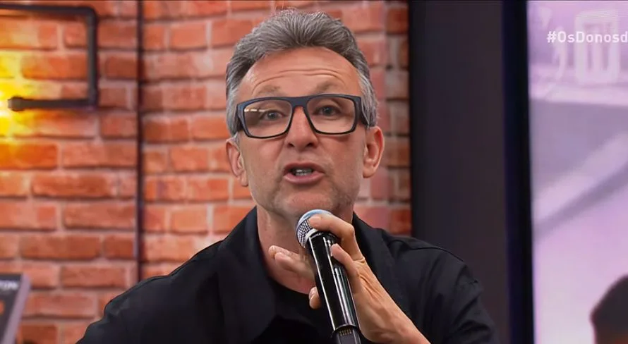 Craque Neto elege time que pode surpreender no Brasileirão: “Vai brigar”