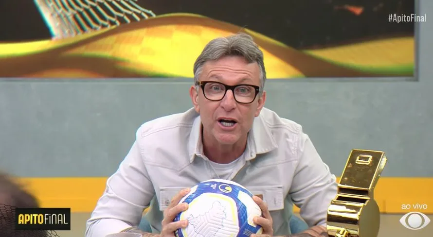 Craque Neto aponta time que ‘saiu do buraco’ no futebol brasileiro