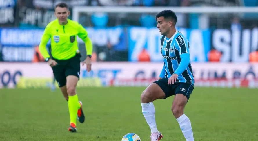 Grêmio pode ter Cristaldo contra o Corinthians no Brasileirão