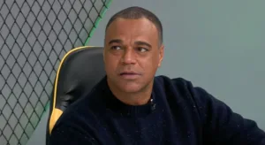 Denílson elege time que surpreende no Brasileirão: “Segue causando”