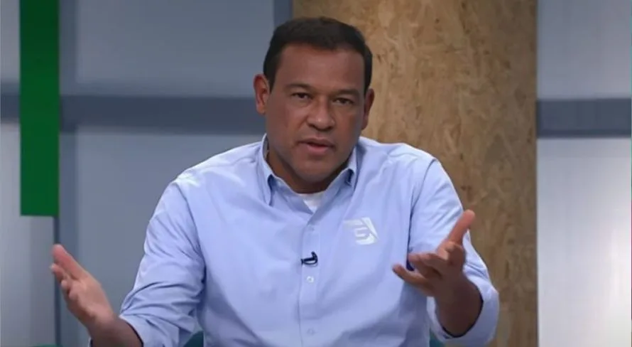 Muller exalta atacante no Brasileirão, mas alerta: “Está no time errado”