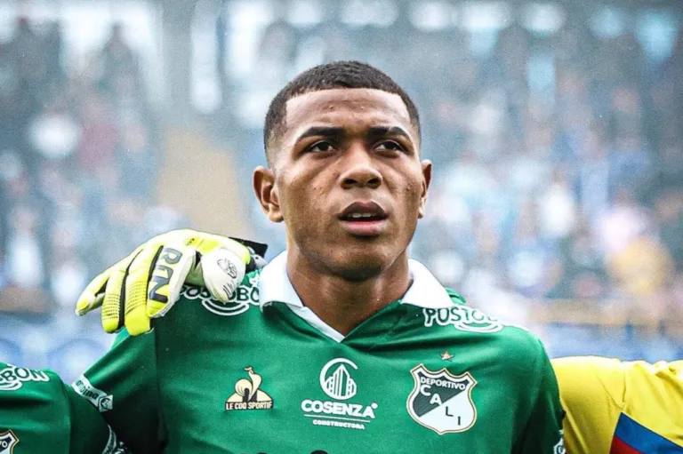 Dirigente do Santos viaja à Colômbia para tentar fechar a contratação de Jefferson Díaz