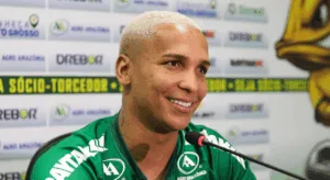 Deyverson provoca o Flamengo após empate com Cuiabá: “Muito bom”