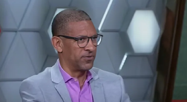 Djalminha esquece Flamengo ao cravar líder do Brasileirão ao fim do 1ª turno