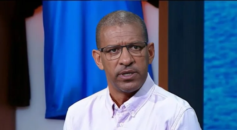 Djalminha surpreende e elege melhor jogador depois de Pelé