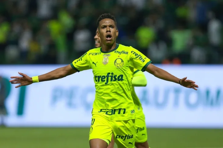 Palmeiras perde Estêvão e Abel Ferreira deve colocar novo reforço como titular contra o Cruzeiro