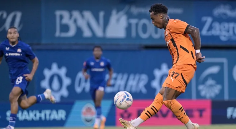 Ex-Palmeiras, Kevin faz golaço em amistoso no futebol europeu; assista