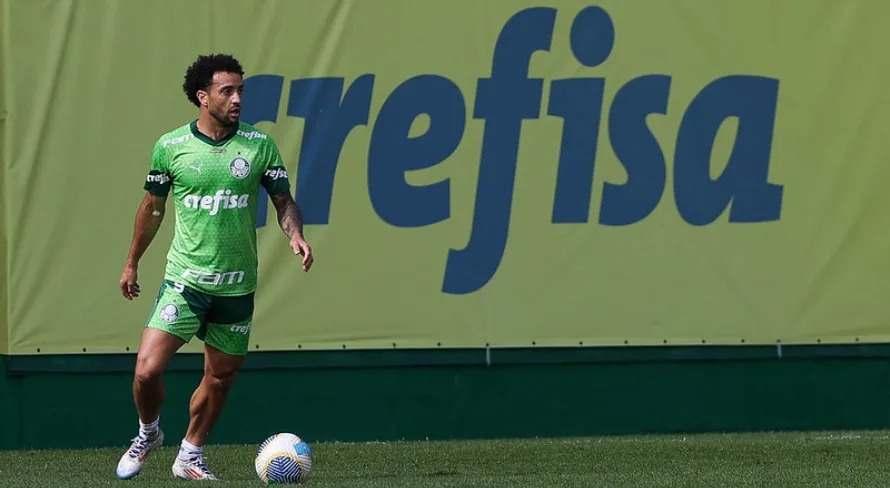 Vitor Guedes aponta o que falta para Felipe Anderson render no Palmeiras
