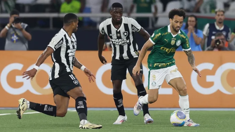 Felipe Anderson faz boa estreia no Palmeiras contra o Botafogo e empolga os torcedores