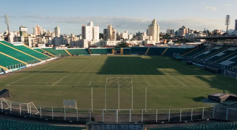 Figueirense x Remo: onde assistir AO VIVO ao Brasileirão Série C