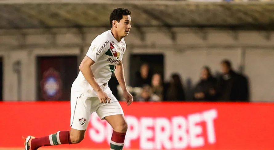 Fluminense não reage e se afunda na lanterna do Brasileirão Série A