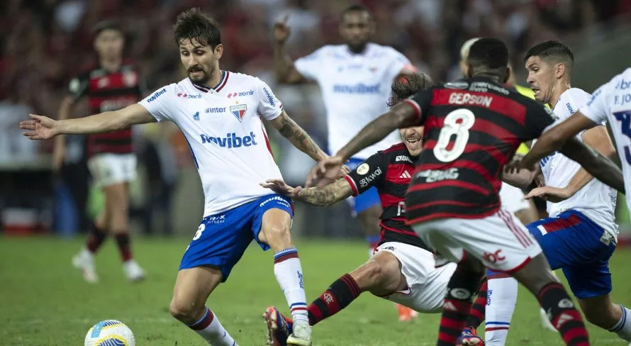 CEO da SAF do Fortaleza detona marcação de pênalti para o Flamengo