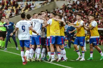 Fortaleza joga bem, vê Flamengo cair na sua armadilha e mostra que merece respeito