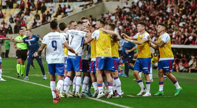 Fortaleza joga bem, vê Flamengo cair na sua armadilha e mostra que merece respeito