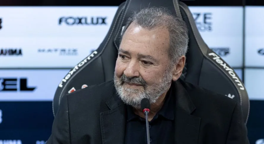 Perrone revela “mal-estar” no Corinthians após fala de novo CEO