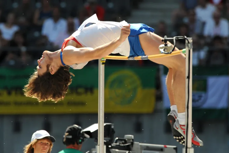 Paris 2024: Veja os países e esportes com mais punições por doping na história