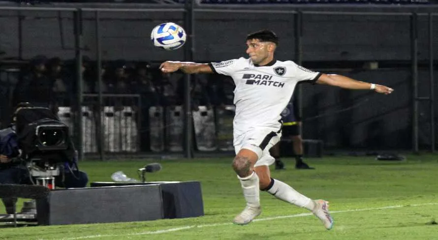 Ex-jogador do Botafogo chega a acerto com o Sport