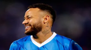 Neymar em ação pelo Al Hilal (Francois Nel/Getty Images)