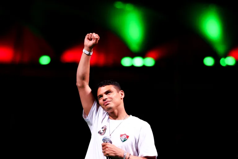Fluminense aposta em Thiago Silva para sair da crise no Brasileirão