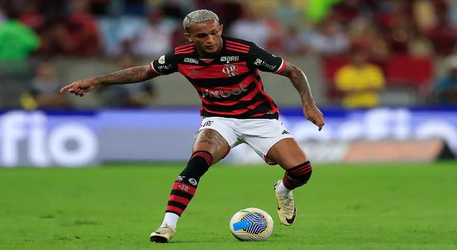 Flamengo renova com Wesley e fixa multa bilionária; saiba mais