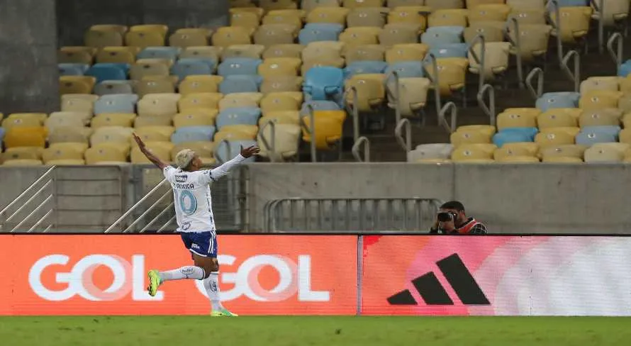Matheus Pereira, do Cruzeiro, ‘esquece’ seleção e mantém foco no Brasileirão
