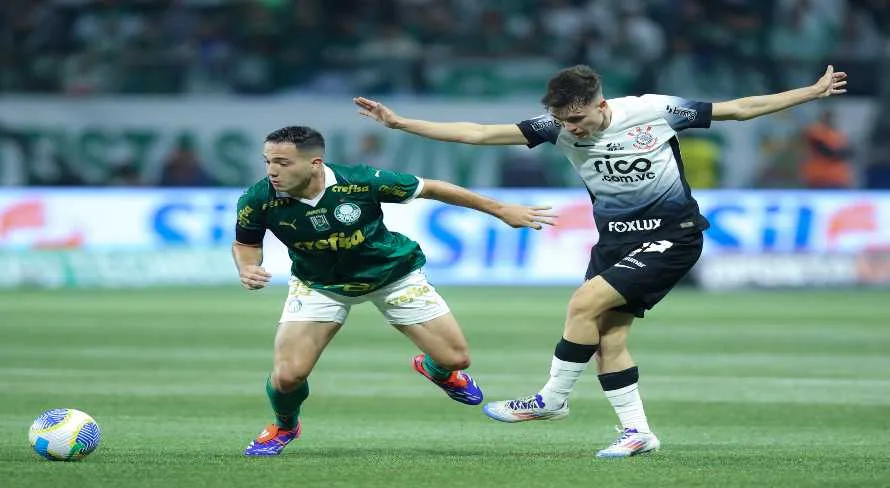 Palmeiras marca dois contra o Corinthians em dérbi movimentado; assista