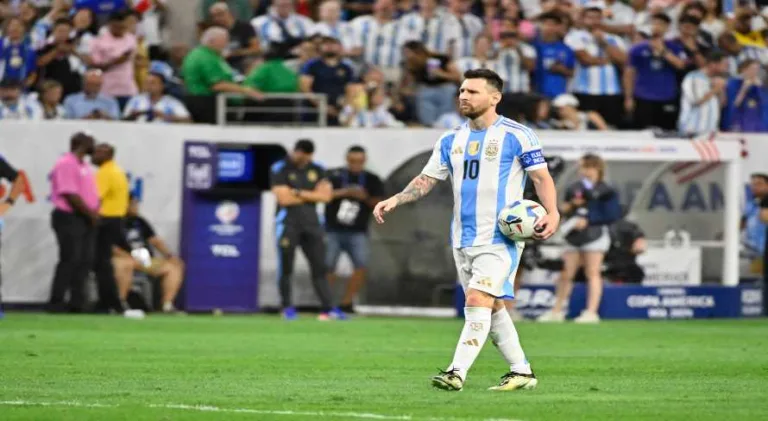 Inacreditável! Messi perde pênalti para a Argentina na Copa América; veja