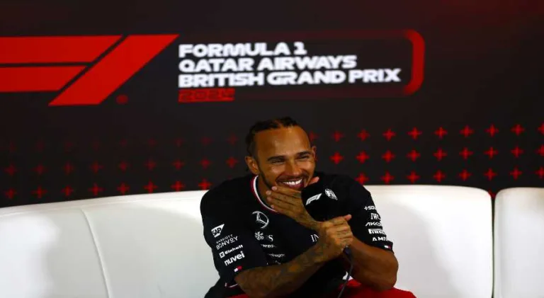 Fórmula 1 hoje: Hamilton embaixador, carro favorito de Verstappen e mais