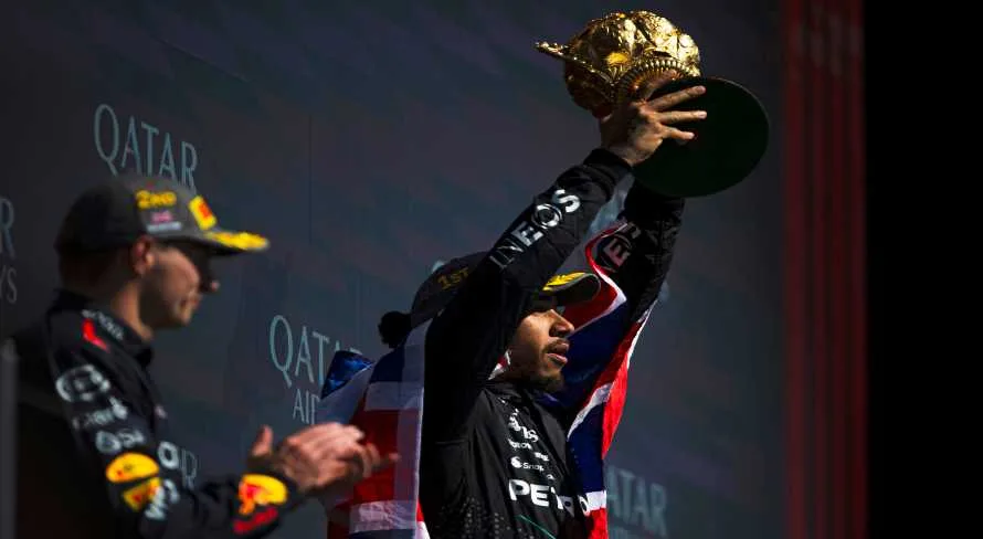 Fórmula 1 hoje: Brundle celebra vitória de Lewis Hamilton no GP da Inglaterra
