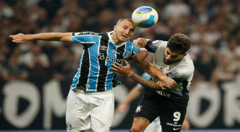 Corinthians empata com o Grêmio e segue invicto na era Ramón Díaz