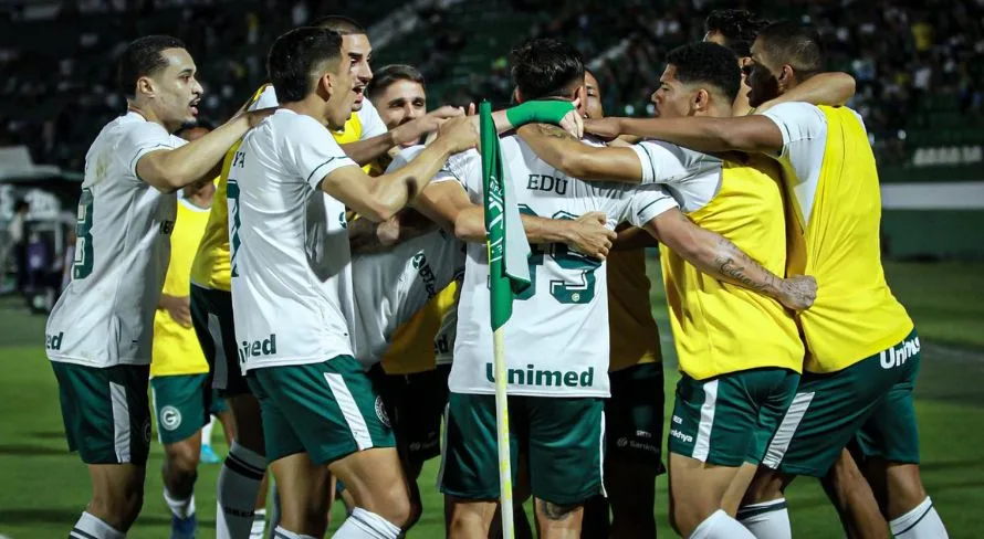 Goiás x CRB: onde assistir ao jogo do Brasileirão Série B