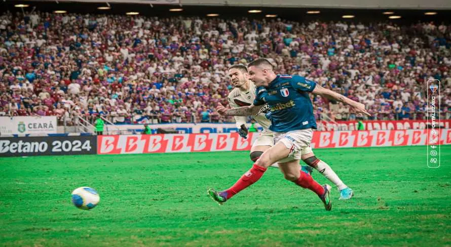 Fortaleza bate o Atlético-GO e entra para o G-4 do Brasileirão