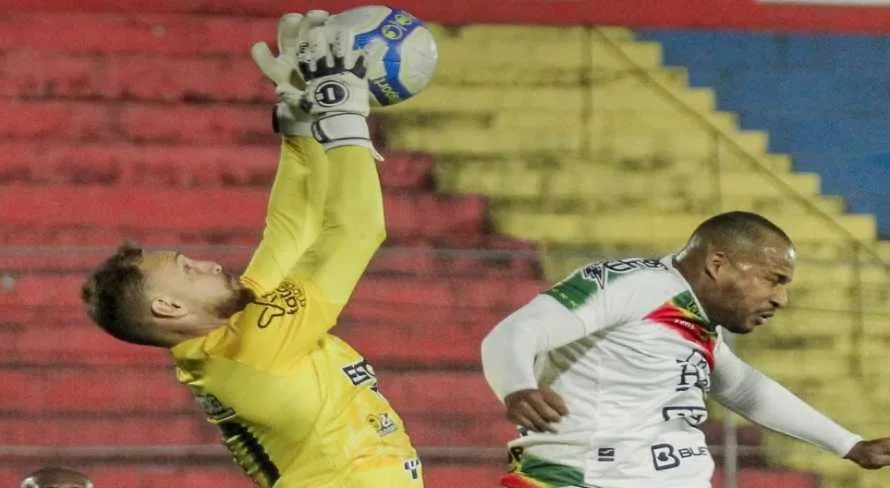 Ponte Preta e Brusque ficam no empate pelo Brasileirão Série B