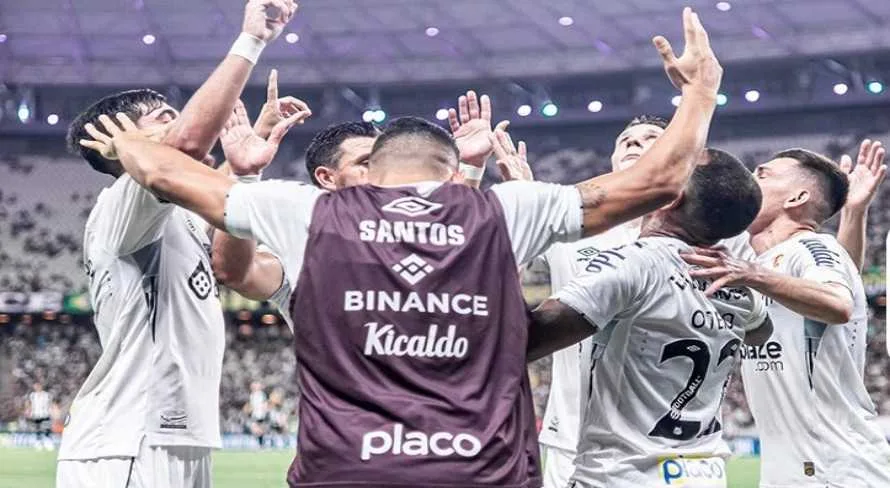 Com golaço de Otero, Santos vence o Ceará e assume liderança do Brasileirão Série B
