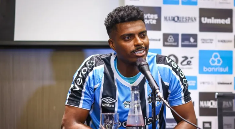 Reforço no Grêmio, Jemerson pode estrear contra o SPFC no Brasileirão