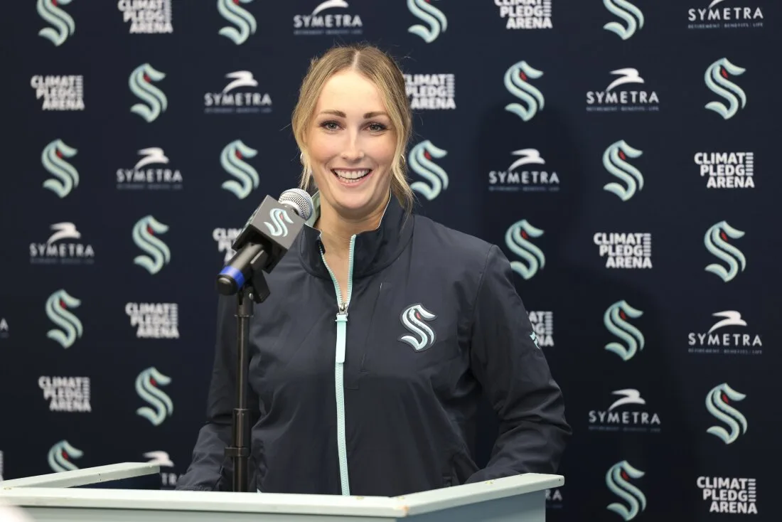 NHL: Seattle Kraken contrata primeira assistente técnica mulher na história liga