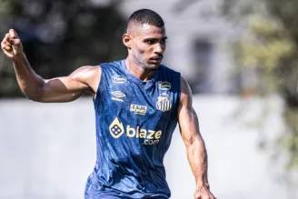 Joaquim em treino do Santos