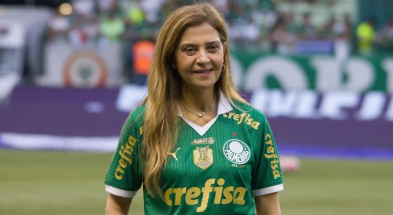 Abel Ferreira elogia Leila Pereira na presidência do Palmeiras