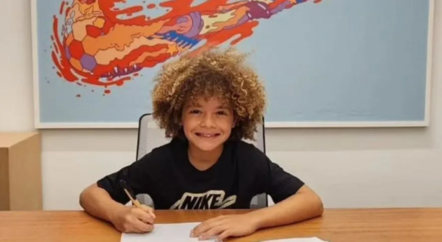 Nicola atualiza indecisão de promessa de futebol entre Palmeiras e Corinthians