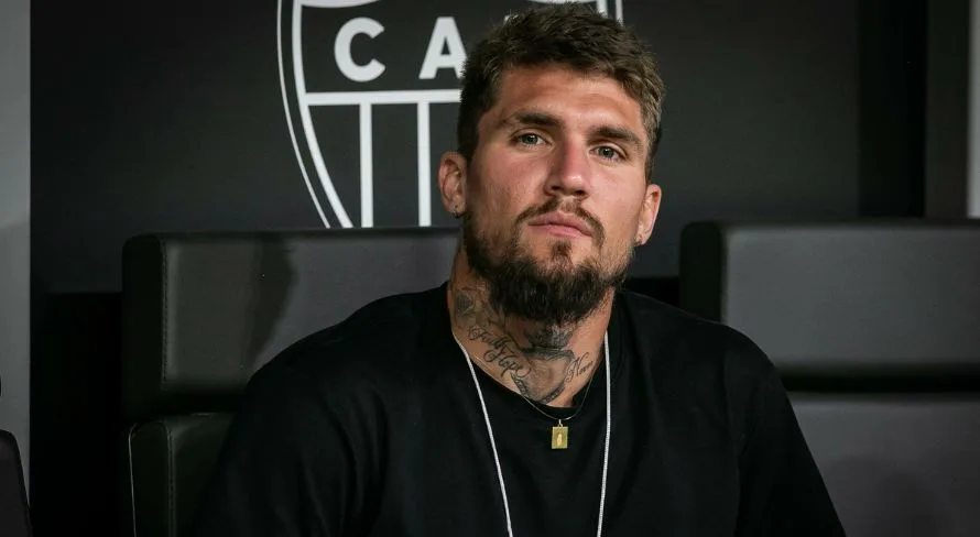 Com quatro reforços, Atlético-MG se aproxima de R$ 100 milhões em contratações no ano