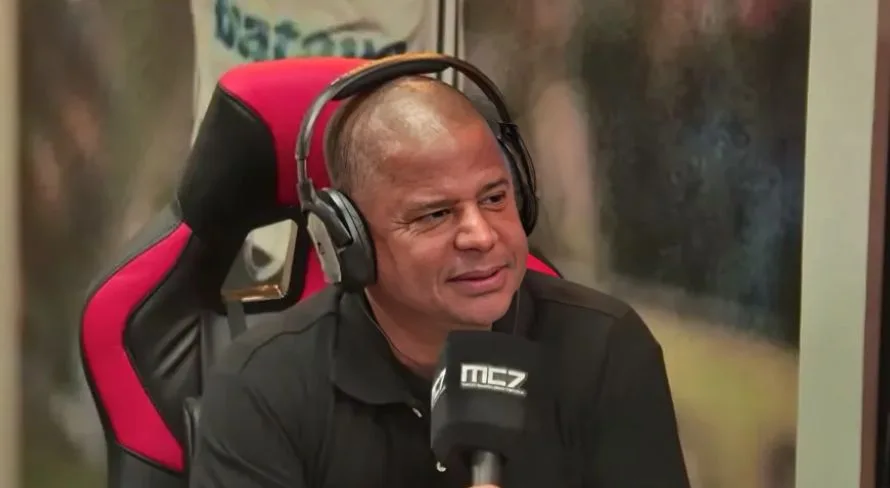 Marcelinho Carioca elege técnico histórico do Brasil: “Extraordinário”