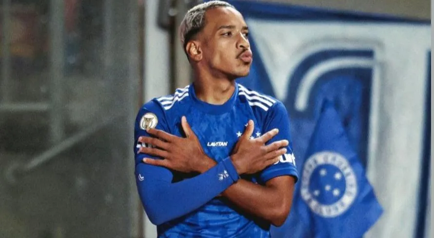 Matheus Pereira é destaque do Brasileirão; confira a seleção ideal após a 18ª rodada