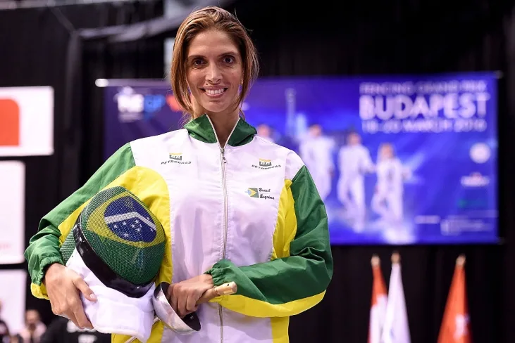 Nathalie Moellhausen é esgrimista, já está nas Olimpíadas de Paris e tem chance de medalha
