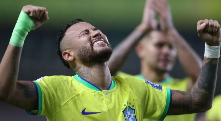 Zinho reprova “maldade” com Neymar na seleção brasileira: “Está sofrendo”